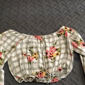 H & m off the shoulder top